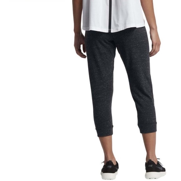 Nike pants gym vintage Capri pants - Picture 2 of 7